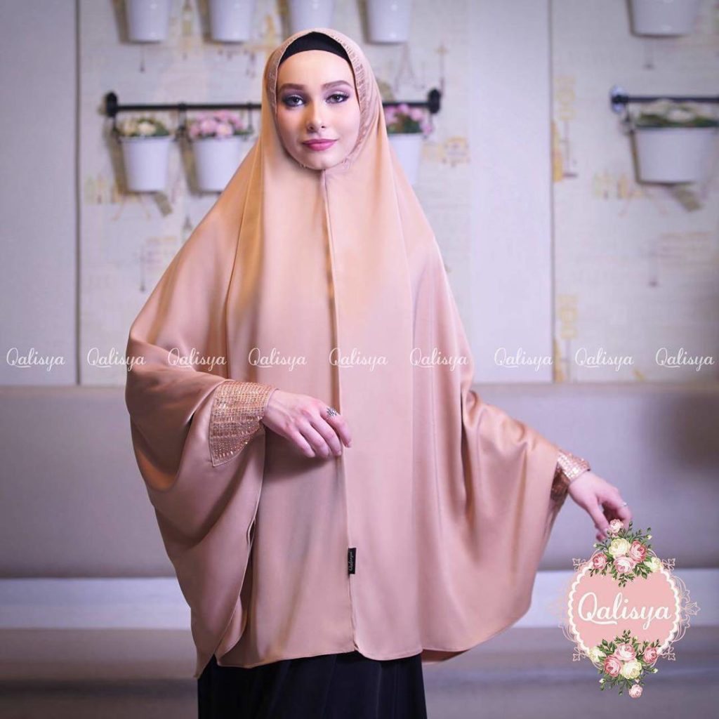 Khimar Rumaisha by Qalisya Kerudung Jumbo Lebar Bahan Scabal Import Berkualitas 2 Warna Coklat