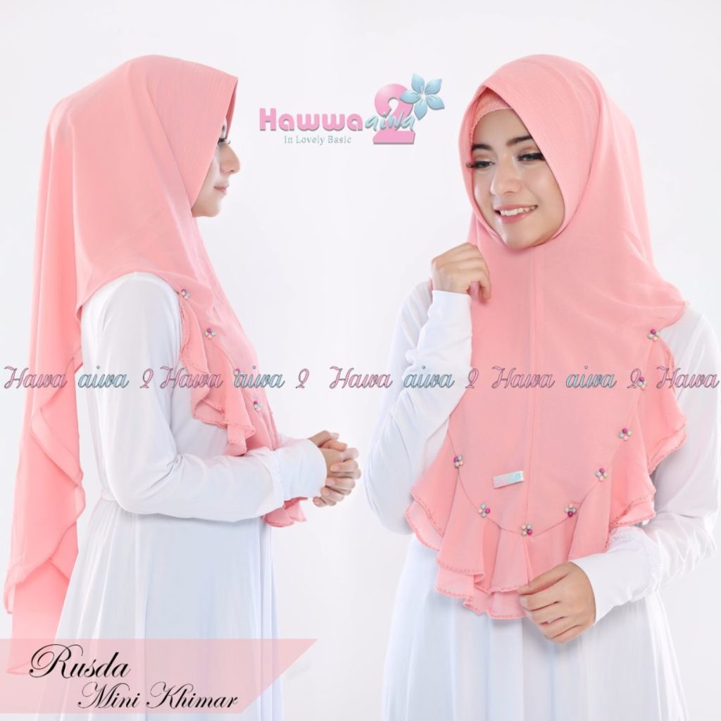 Khimar Rusda by Hawwa Aiwa Kerudung Mini Ceruti Hiasan Payet Mutiara Warna Peach 1