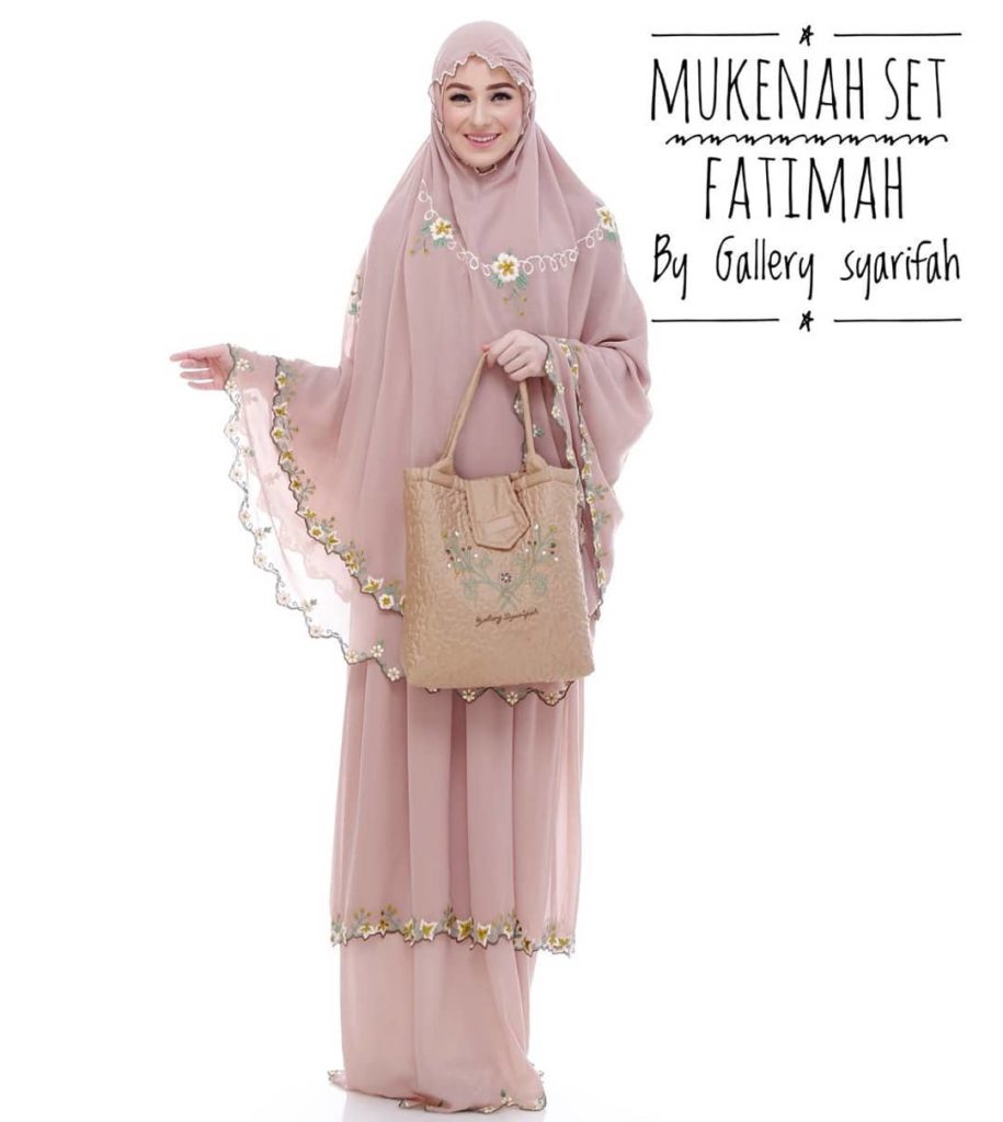  Mukena Fatimah by Gallery Syarifah Mukenah Bordir 