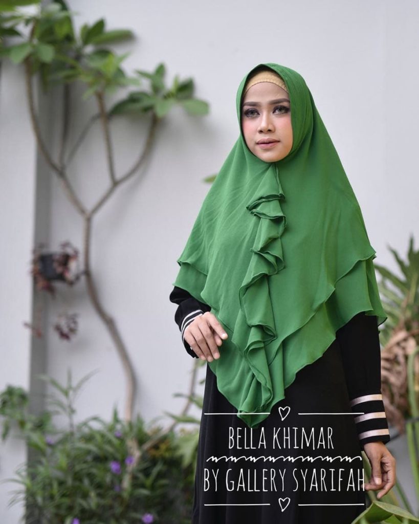 Khimar Bella by Gallery Syarifah Kerudung Pet Bahan Ceruty Barbie 4 Warna Hijau Botol